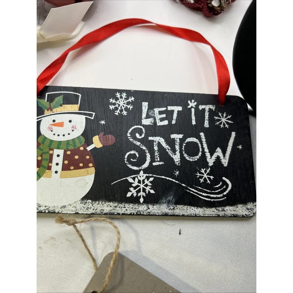 Christmas Dec Bundle Ornaments Snow Man County Plates‎ Tree Red Snow Man Sign